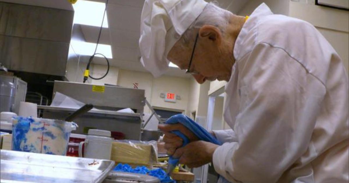 Ending Retirement With Cupcakes Cbs News