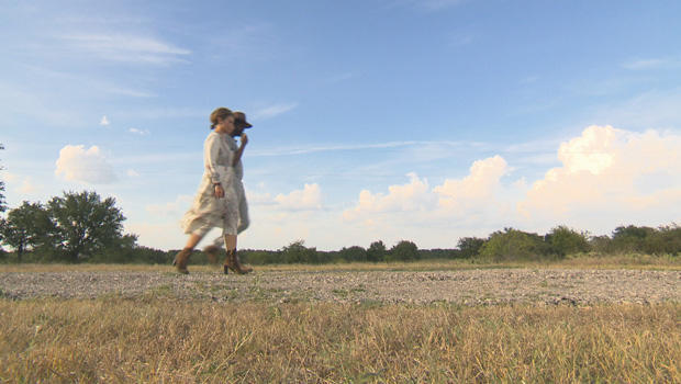 gary-clark-jr-and-kristine-johnson-on-his-texas-ranch-620.jpg 