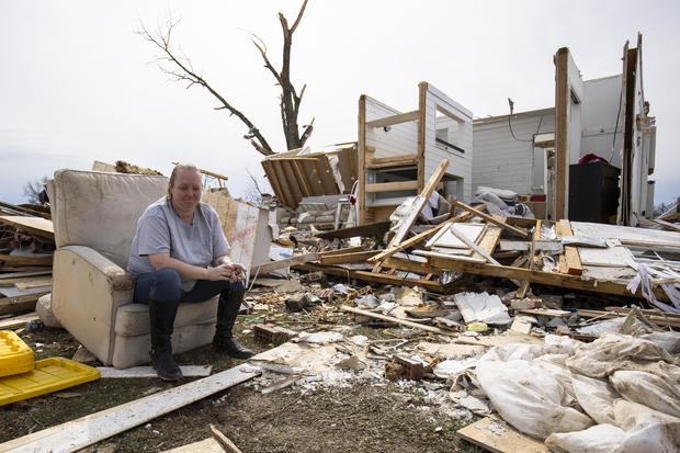 22 Dead As Tornadoes Roar Across Tennessee, Including Nashville 