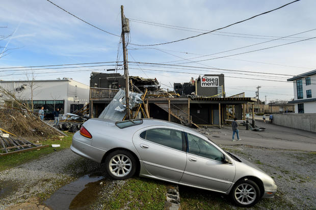 Over 20 Dead After Tornadoes Roar Across Tennessee, Including Nashville 
