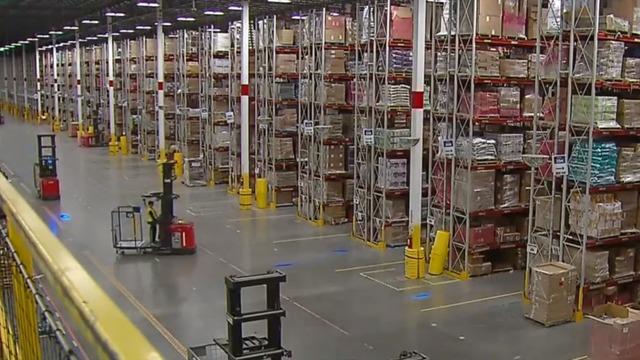 Amazon Will End Unlimited Unpaid Time Off Policy For Workers Afraid Of Contracting Coronavirus Cbs News