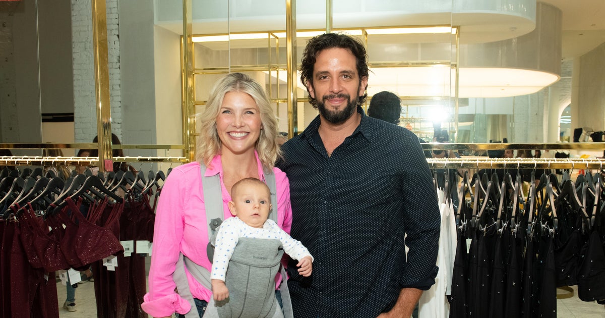 Nick Cordero S Wife Amanda Kloots Waiting For The Day That He Holds My Hand Back Cbs News