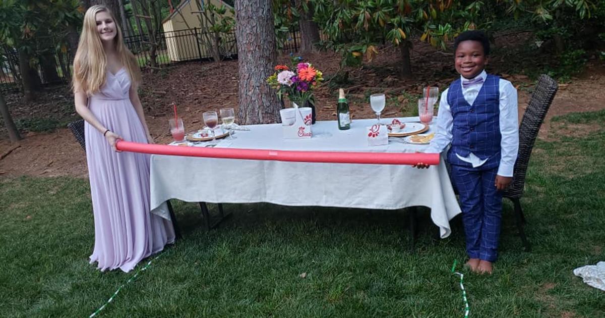 7-year-old boy creates "mini prom" for his graduating babysitter.