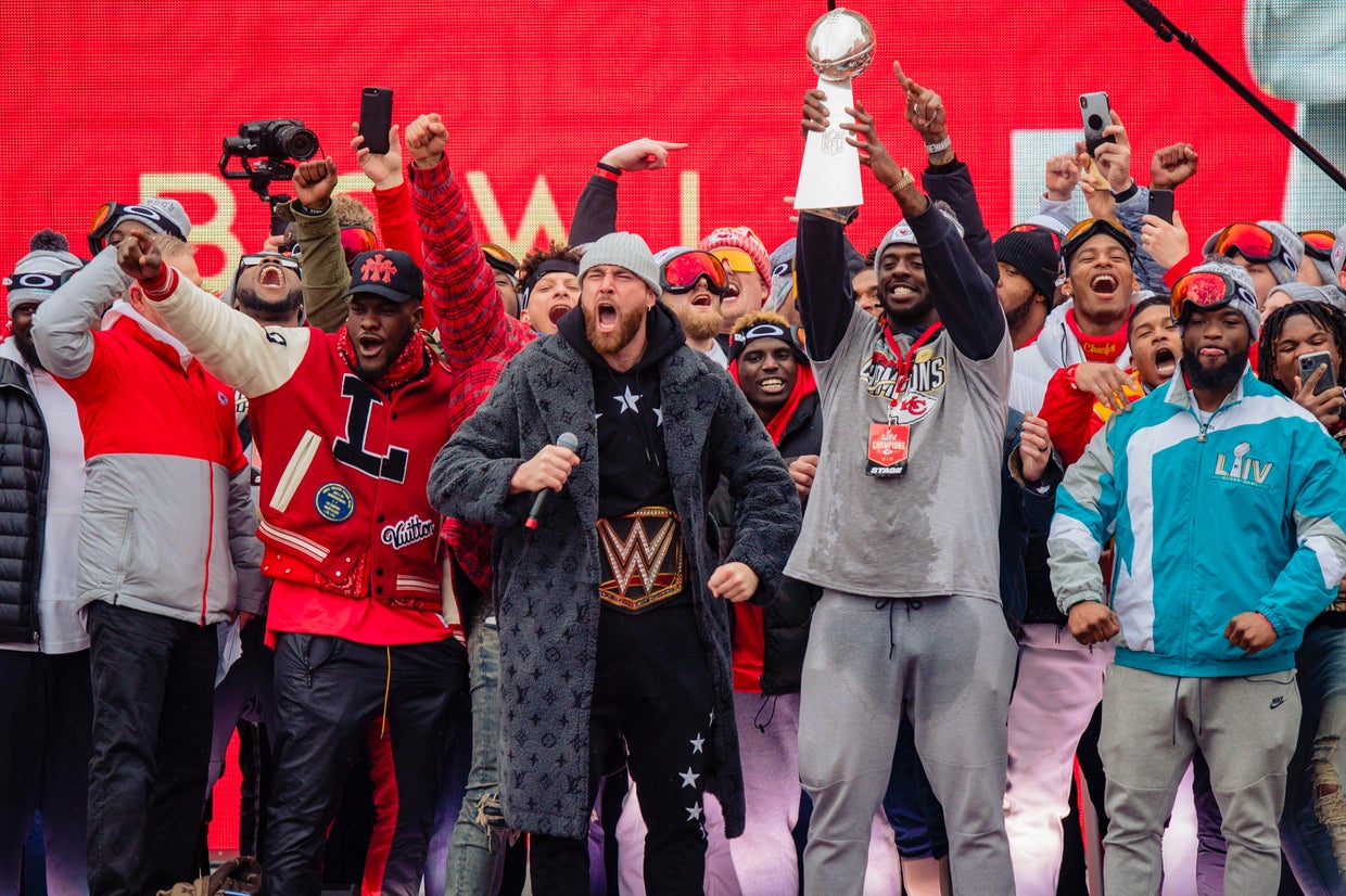 Controversial sports team mascots CBS News