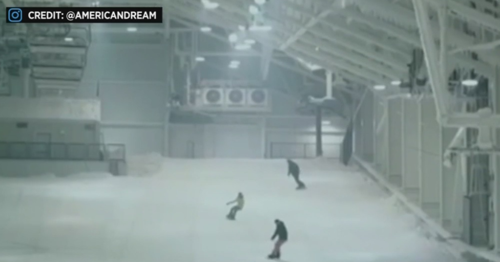 American Dream Mall Reopening Its Indoor Ski Slope - CBS New York
