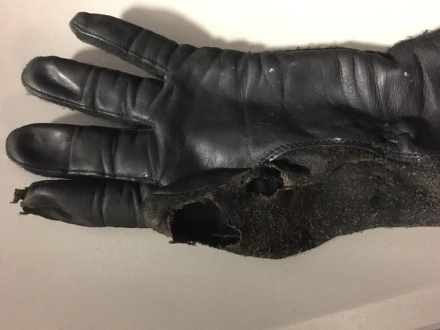 burned-glove-portland-oregon-riot.jpg 