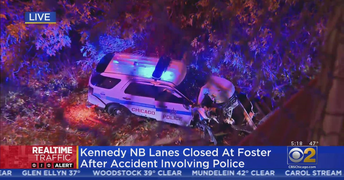 CPD Vehicle Drives Off Kennedy Expressway Overpass At Foster Avenue