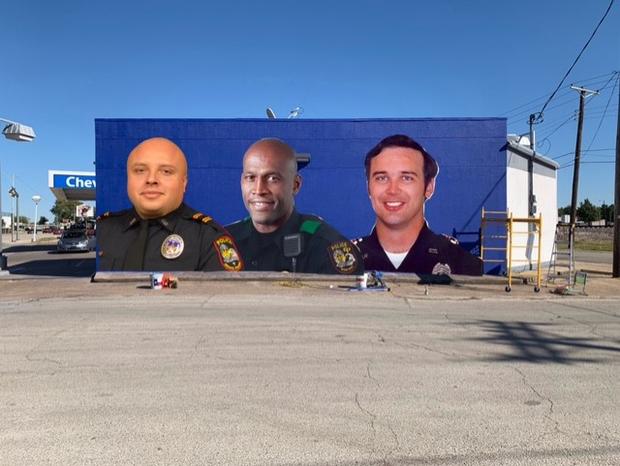 Grand Prairie fallen officers mural 