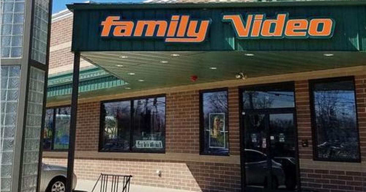 Pandemic kills family video;  chain to close remaining stores