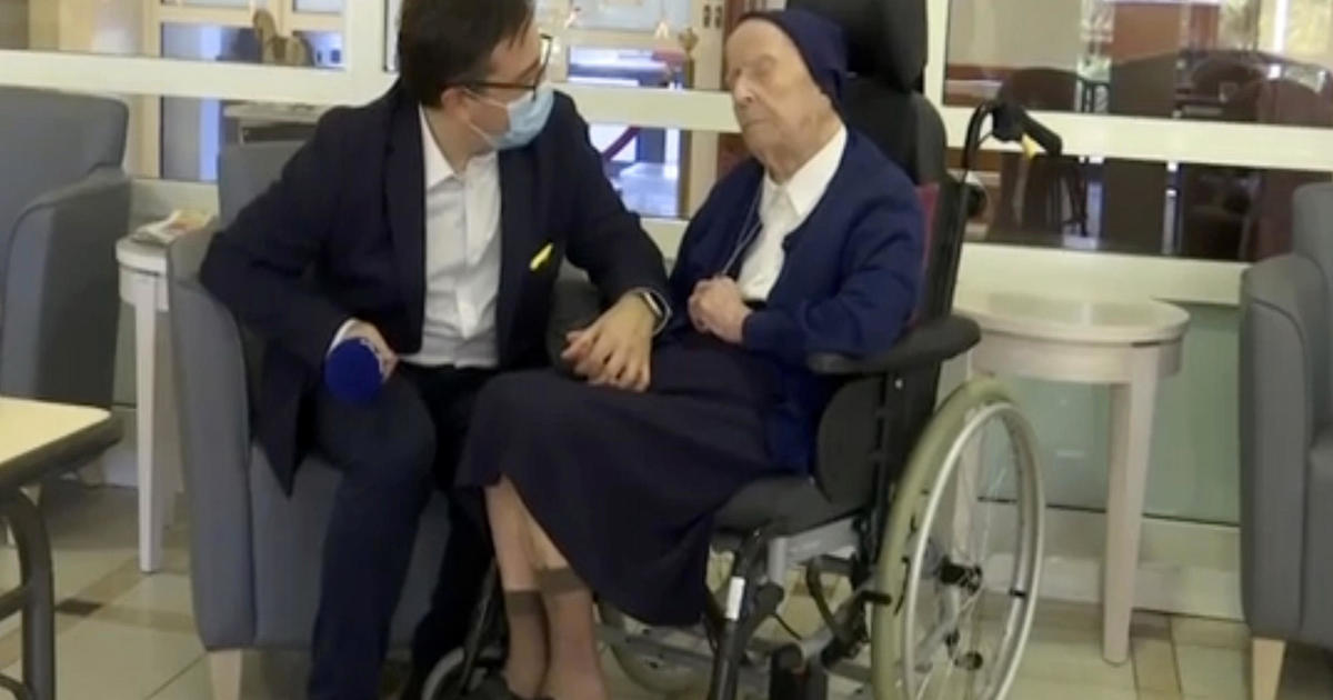 French nun, the second oldest person in the world, defends COVID before his 117th birthday