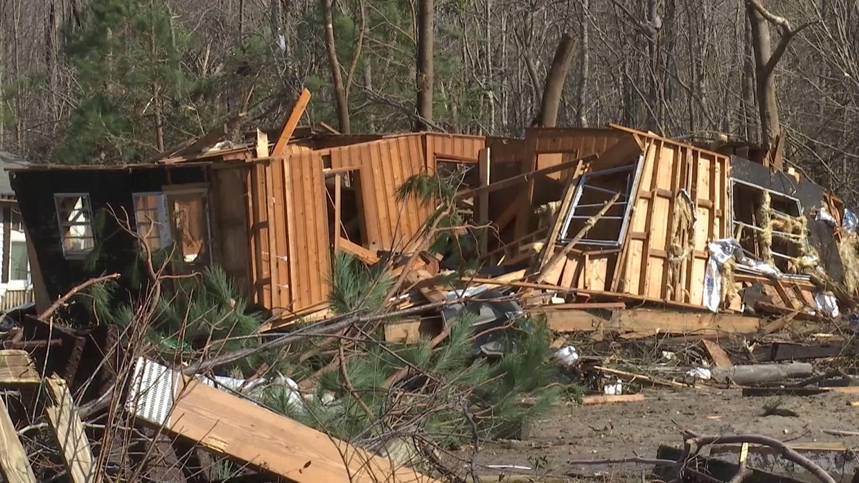 Deadly tornado sounding "like a train" strikes coastal North Carolina