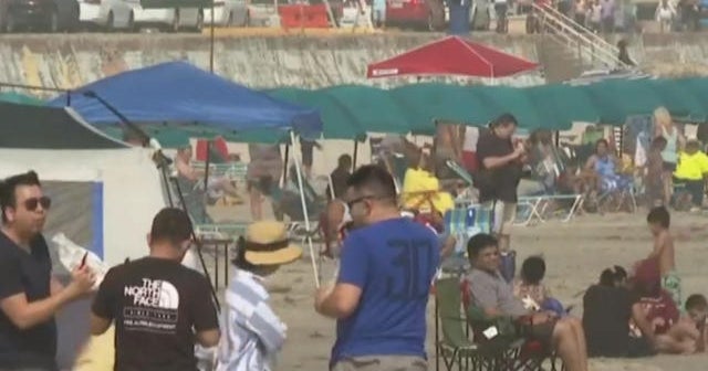 CDC warns of surge as spring breakers ignore COVID protocols