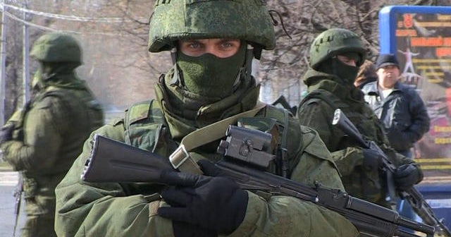 Russian troops seize control of Ukraine airports
