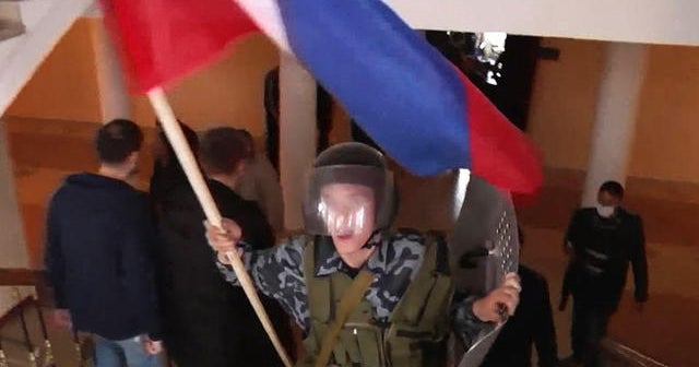 Pro-Russian separatists seize more Ukraine government buildings