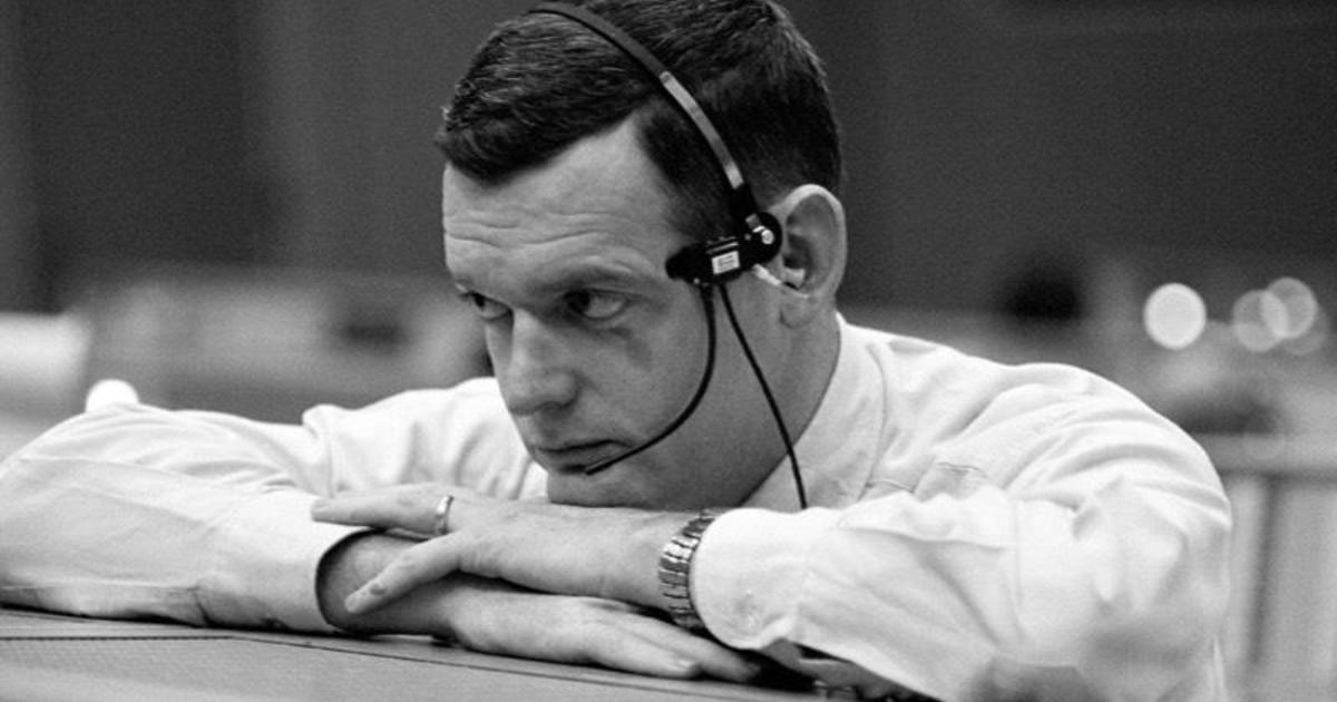 Glynn Lunney, NASA flight director who played key role in Apollo 13, has died at age 84