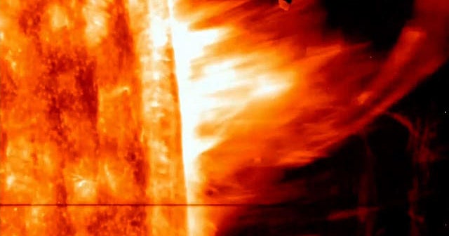 NASA Observatory captures spectacular solar flare NASA Observatory captures spectacular solar flare