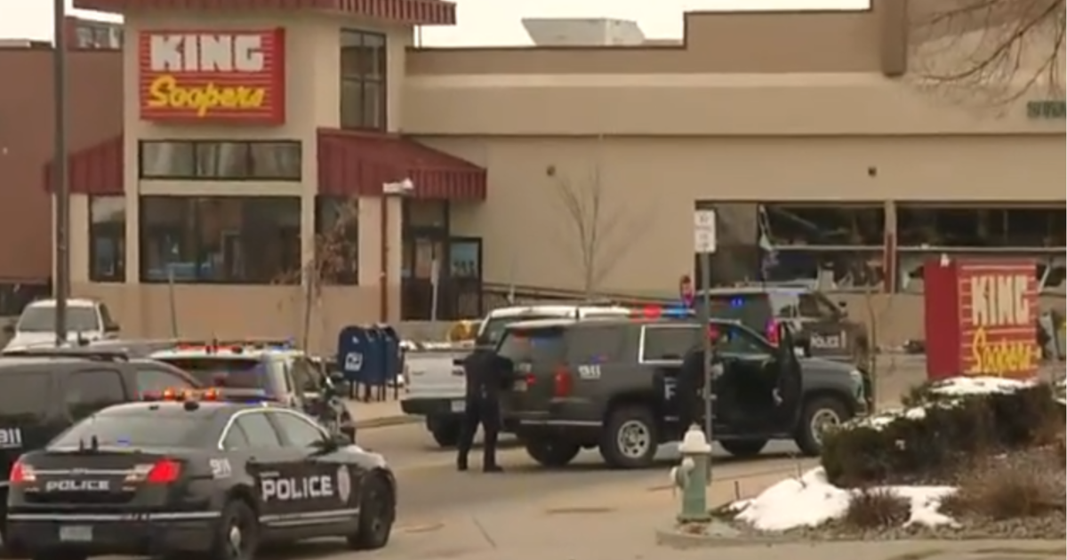 10 people killed in shooting at a grocery store in Boulder, Colorado
