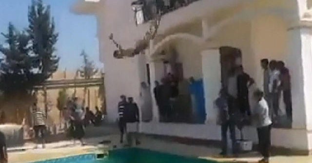 Libyan militants breach deserted U.S. embassy compound