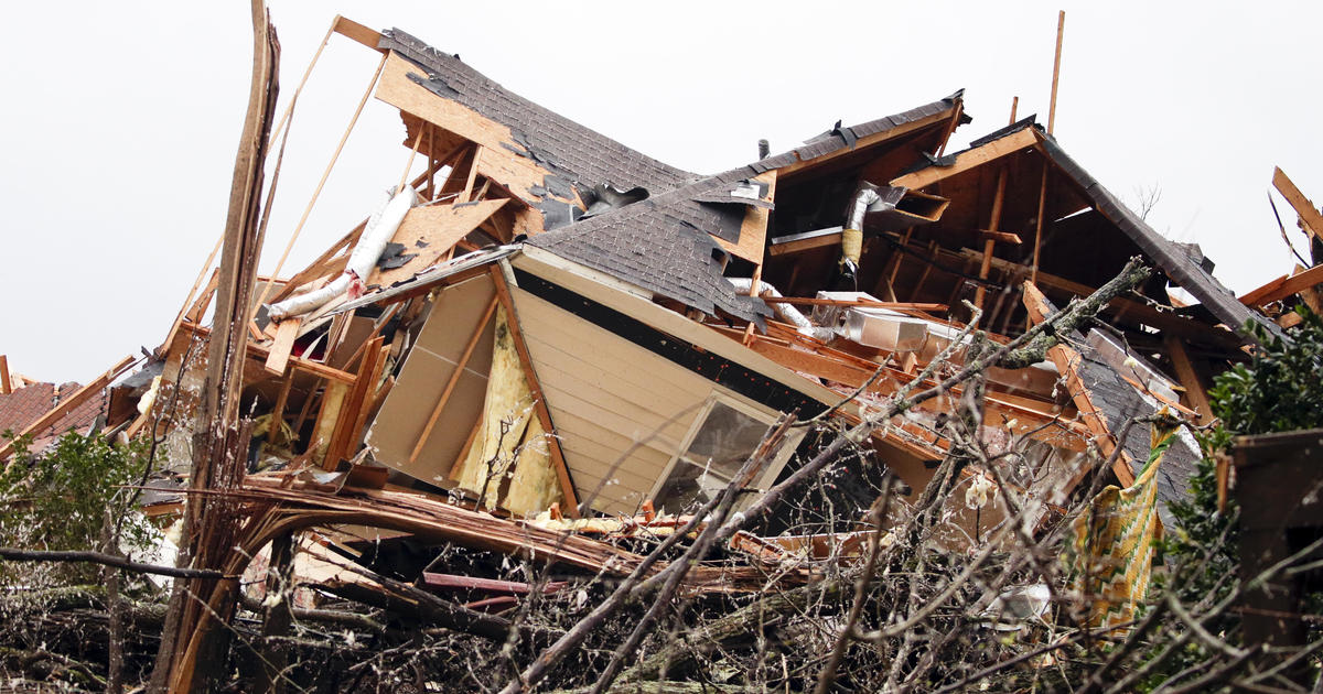 Deadly tornadoes hit Alabama, leaving a path of destruction