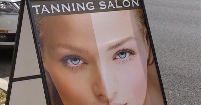 Indoor tanning linked to injuries