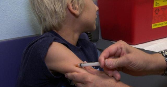 Measles outbreak prompts school to keep students home