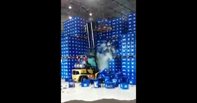 Thousands of beer cans fall at Brazilian warehouse