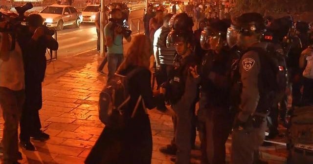 Palestianians protest Festival of Lights ceremony in the Old City of Jerusalem