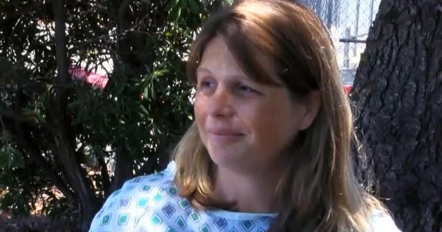 California mom gets stranded, delivers own daughter in car