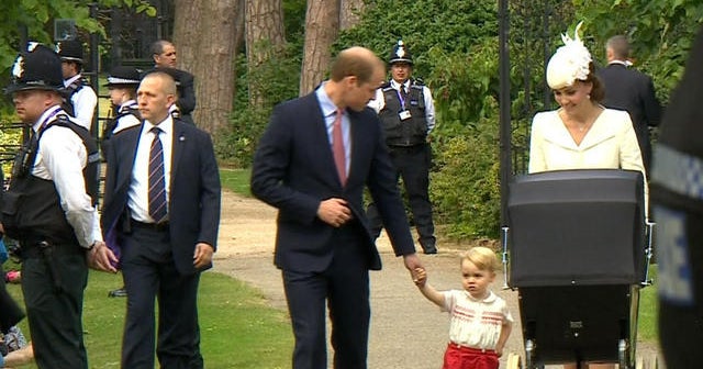 Royals warn of &ldquo;increasingly dangerous&rdquo; tactics by the paparazzi