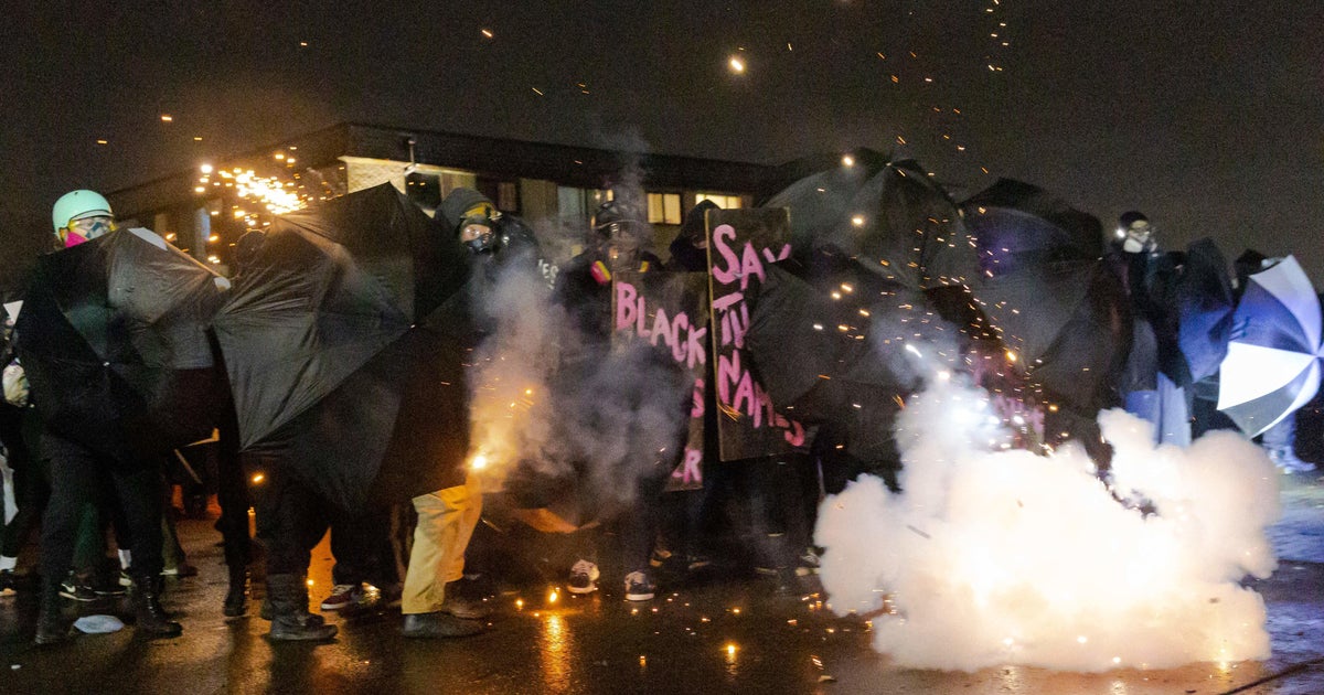 Decision expected on charging cop who killed Daunte Wright