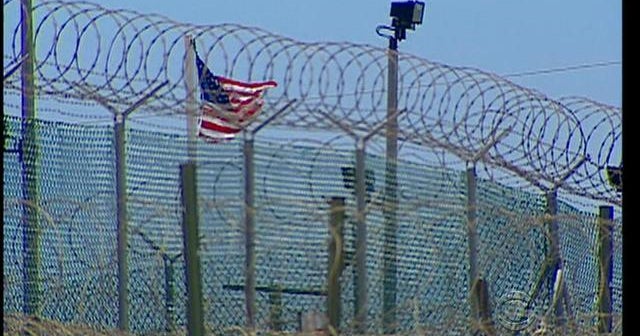 Obama lays out plan to close Guantanamo