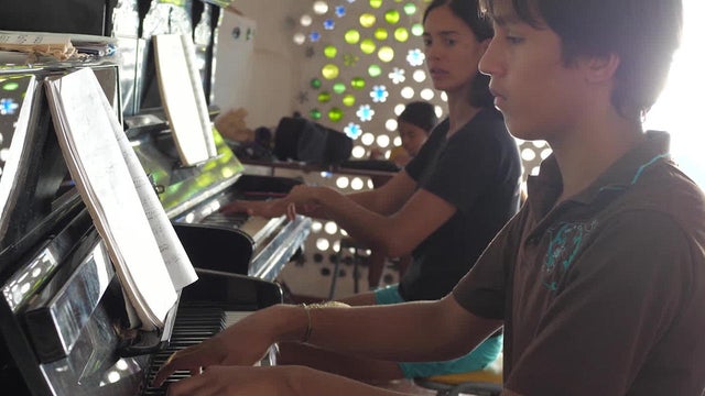 rapa-nui-music-school-b-1280.jpg