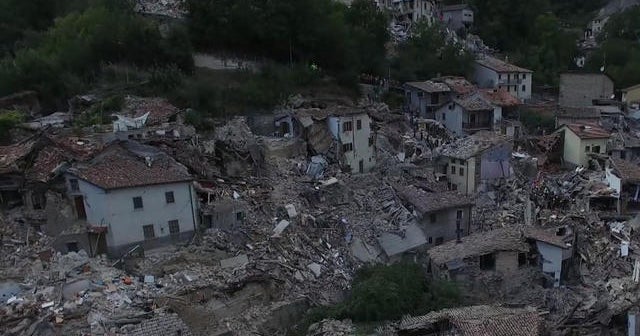 Hope of survivors in Italy earthquake fades, as death toll rises