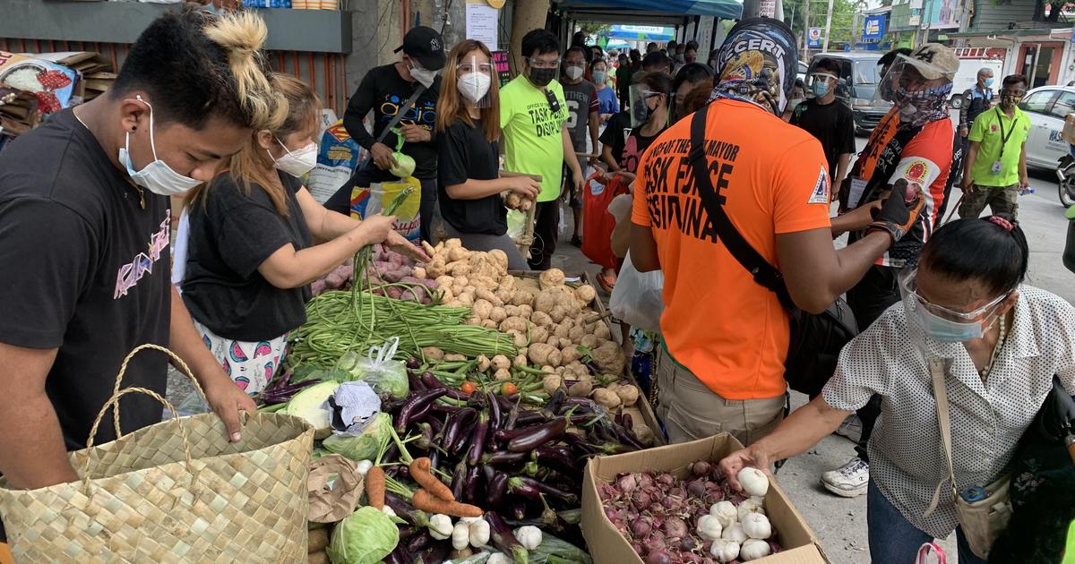 COVID food pantry operators draw accusations of communism in the Philippines