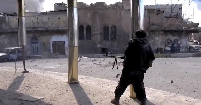 Iraqi forces push to drive ISIS out of Mosul