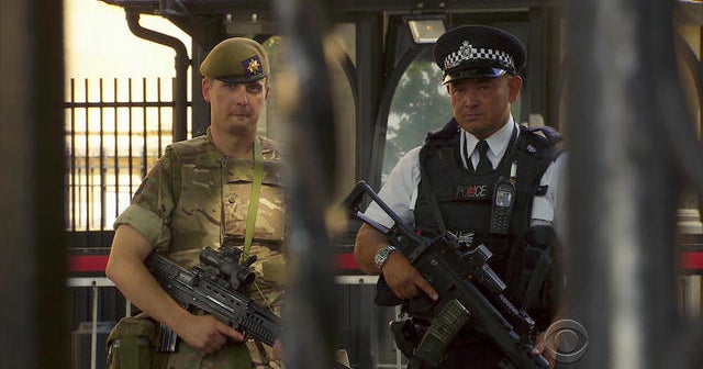 Responding to terror threat level, British troops deployed in the streets