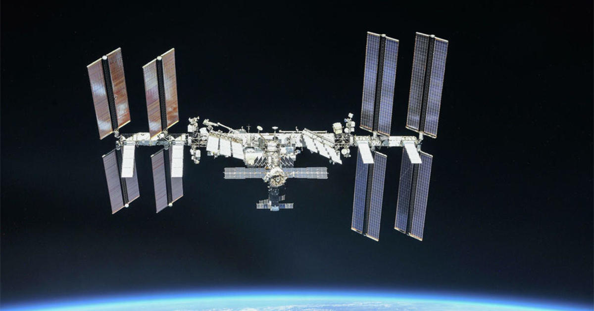 First fully civilian flight to space station moves forward with NASA contract