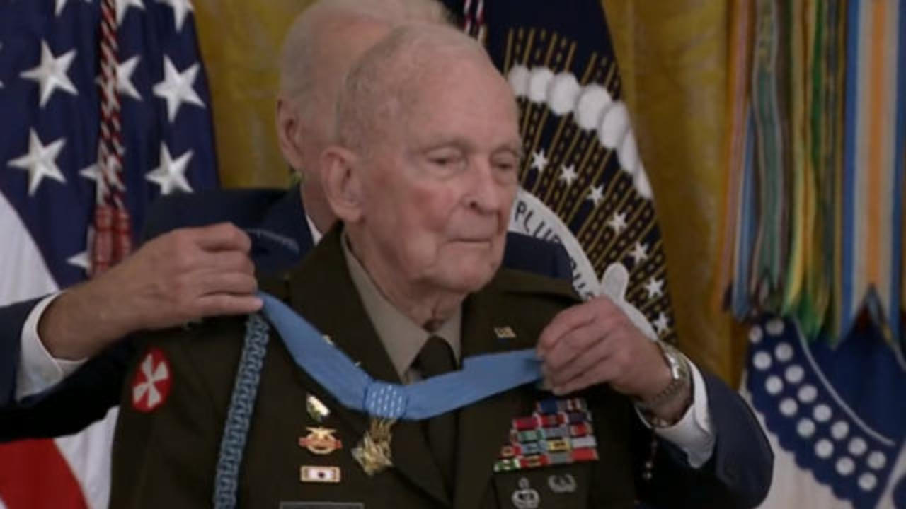 what all do medal of honor winners get