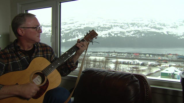 An Alaska Town Living Under One Roof Cbs News