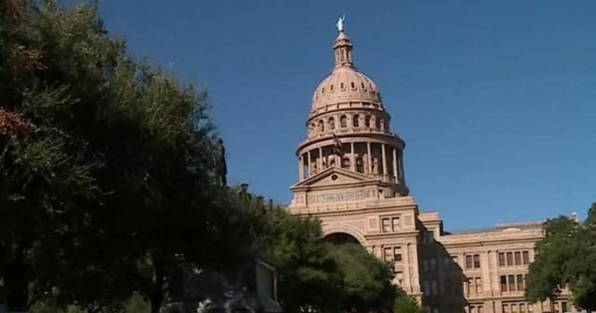Texas Republicans unveil sweeping voting restrictions bill