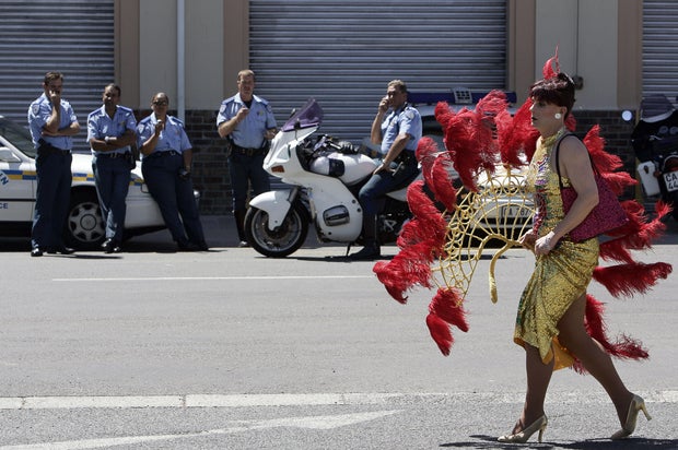 A drag queen passes, 17 February 2007, i