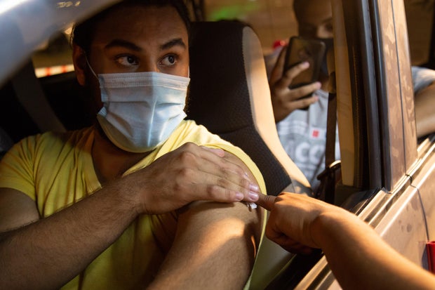 Pakistan Faces Tough Budget Choices as Pandemic Cloud Lifts