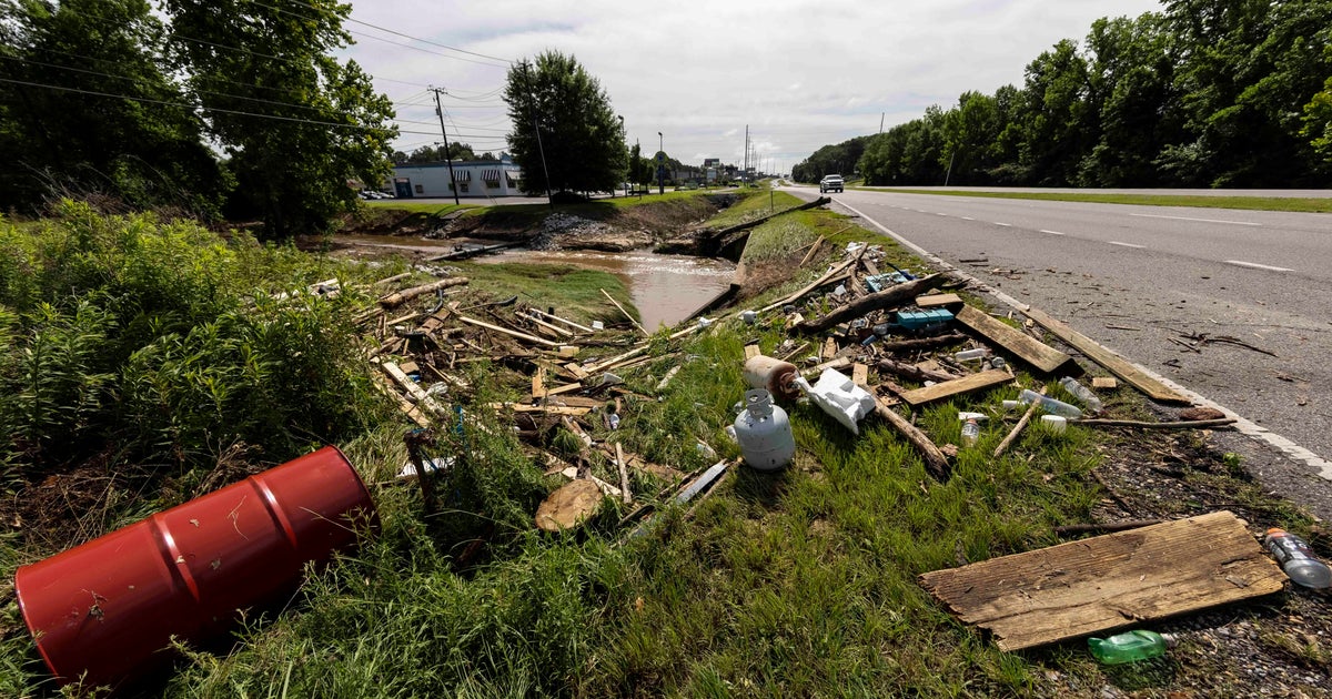 Alabama highway crash kills 9 children, 1 adult CBS News