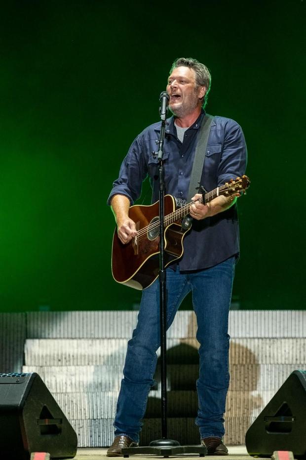 blake-shelton-2.jpg 