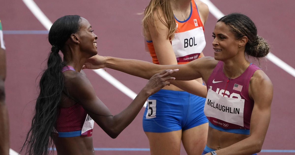 Sydney McLaughlin and Dalilah Muhammad beat previous women's 400m hurdles world record to win gold and silver