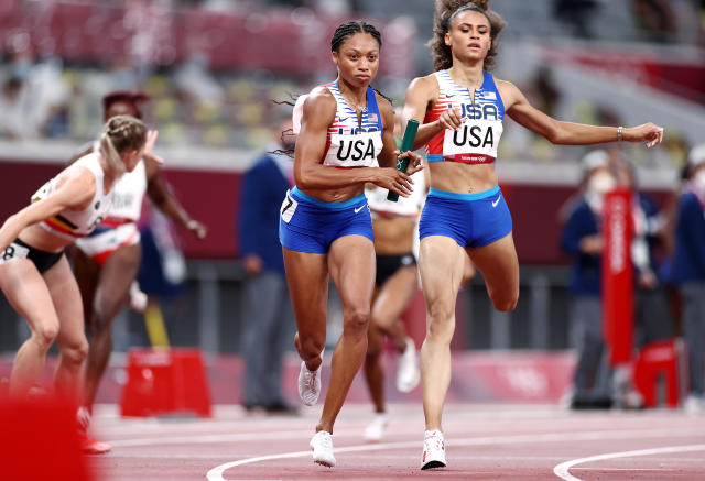 Allyson Felix wins 11th medal, more than any other U.S. athlete in Olympic  track history - CBS News