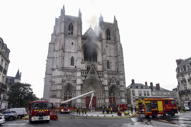 FRANCE-FIRE-NANTES 