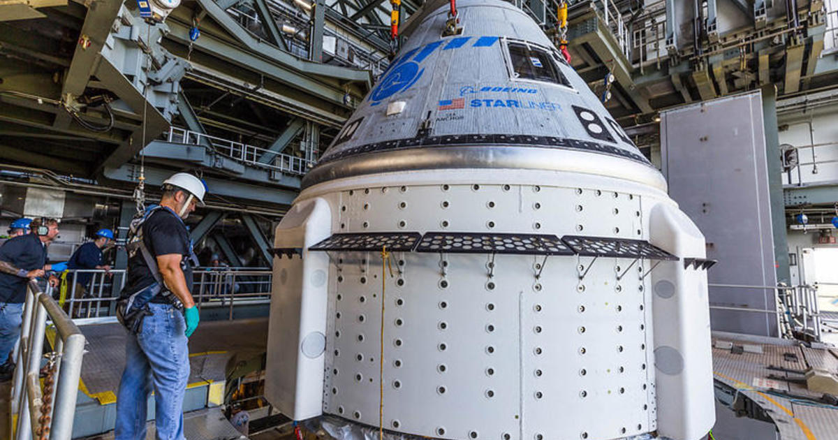 Boeing gives up on near-term launch of Starliner space capsule