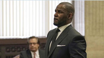 Former R. Kelly attorney on singer's trial 