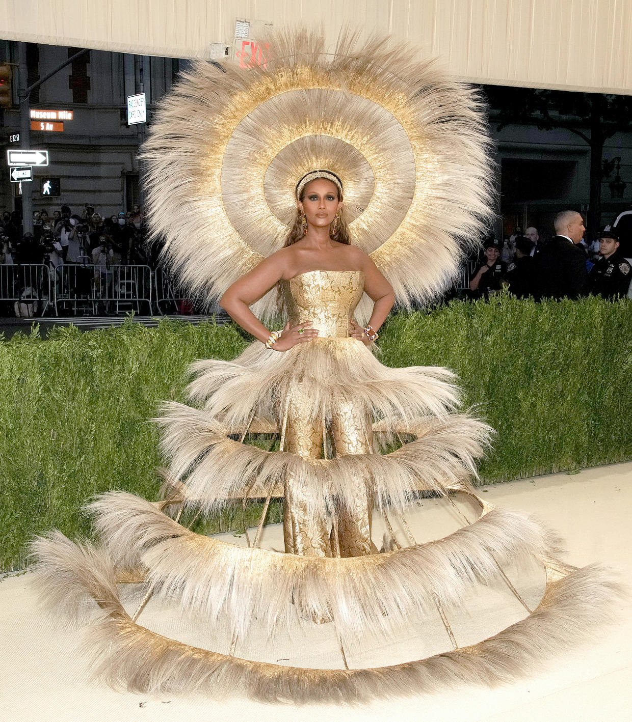 Met Gala Craziest looks of all time — Photo gallery CBS News
